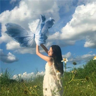 发布会现场实拍：星二代走后门进组，人设崩塌